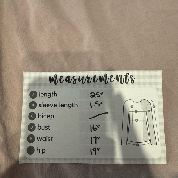 Lululemon Tank - Picture 4 of 4